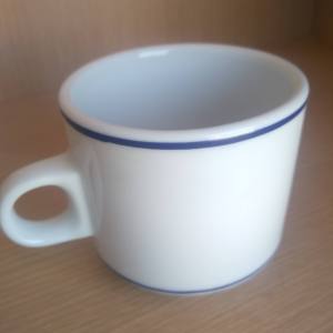 Taza café con leche filo azul