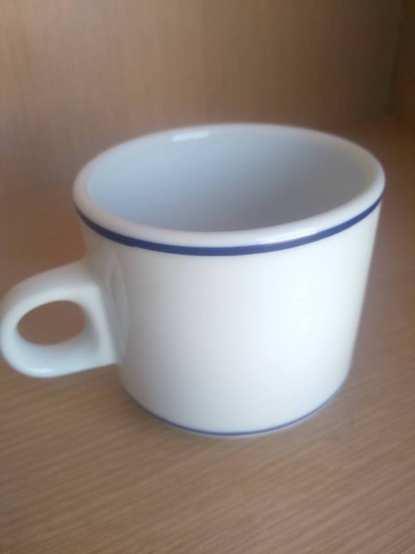 Taza café con leche filo azul